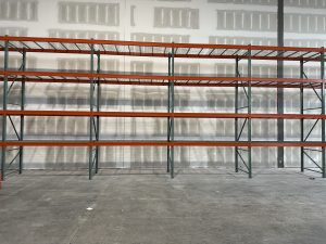 Interlake Teardrop Pallet Racking
