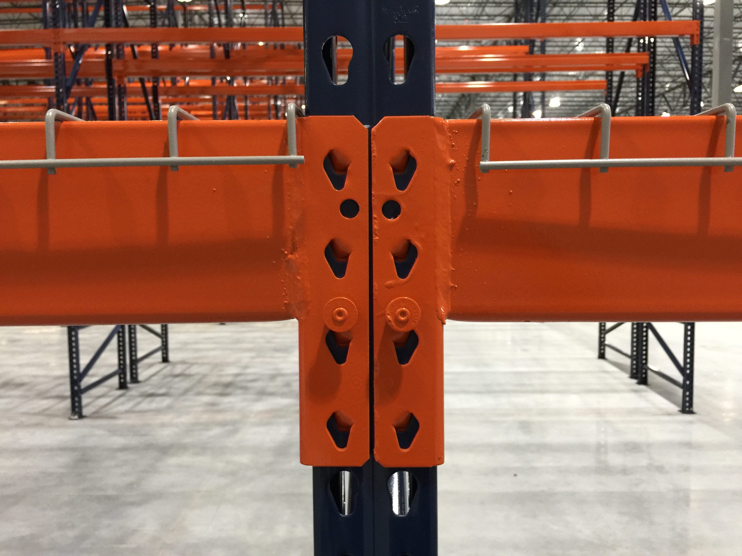 New Mecalux Teardrop Pallet Rack